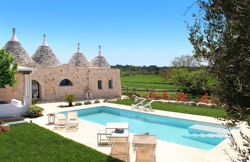 Trulli Luxury Villa 06