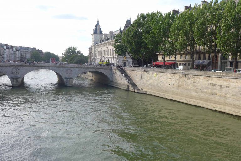 Notre Dame QUAI SAINT MICHEL - immagine 11