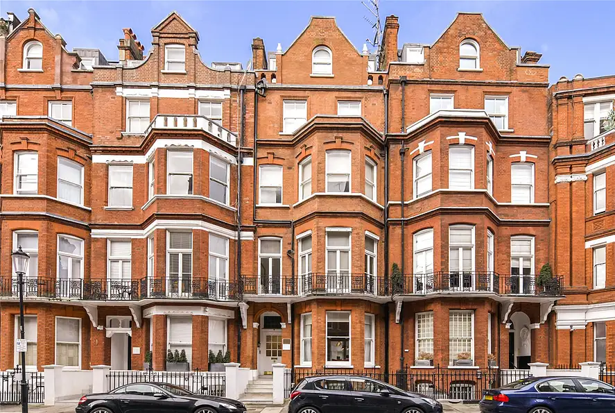 Chelsea, London Three Bedroom Flat To Rent - immagine 10