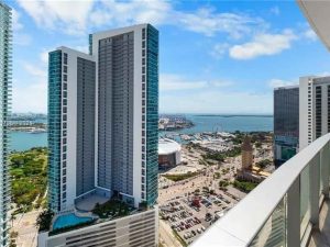 Townhouse Miami Kasey Center